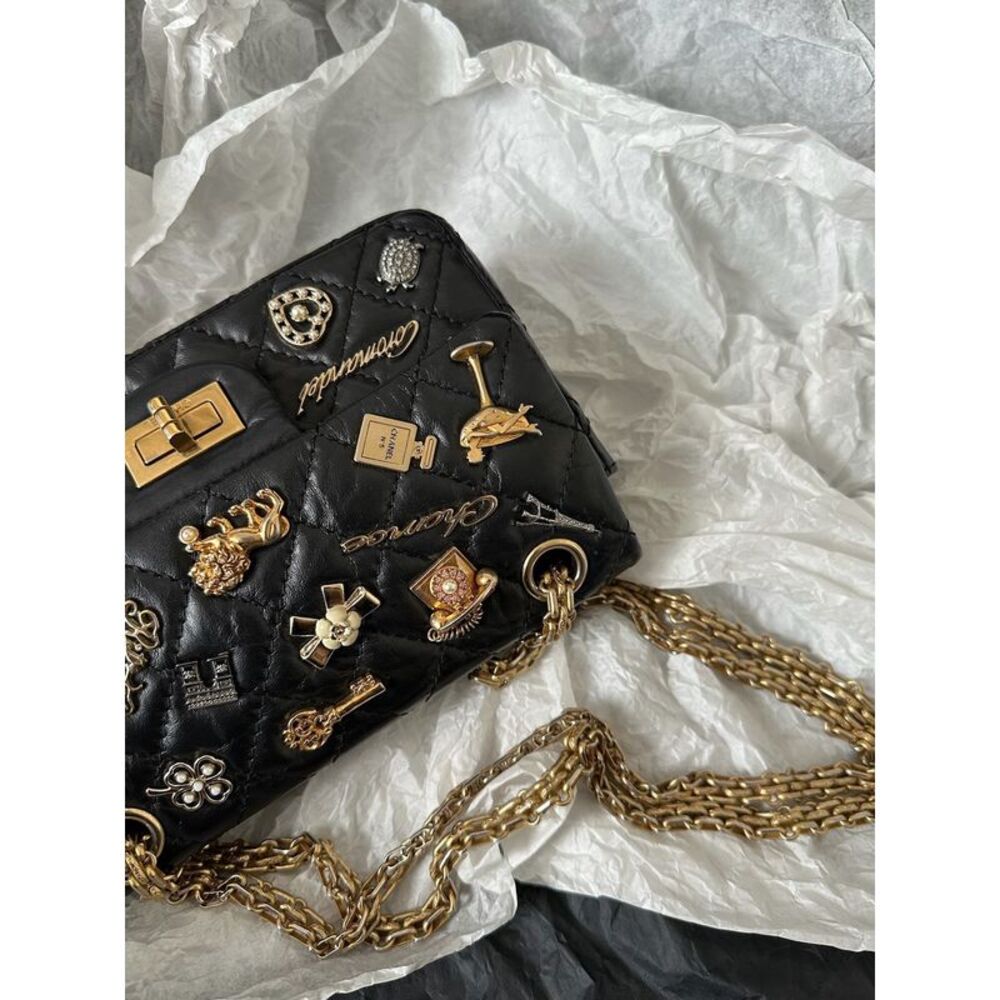 Chanel Women Pre-Loved Bag Very Good Condition - Picture 7 of 8